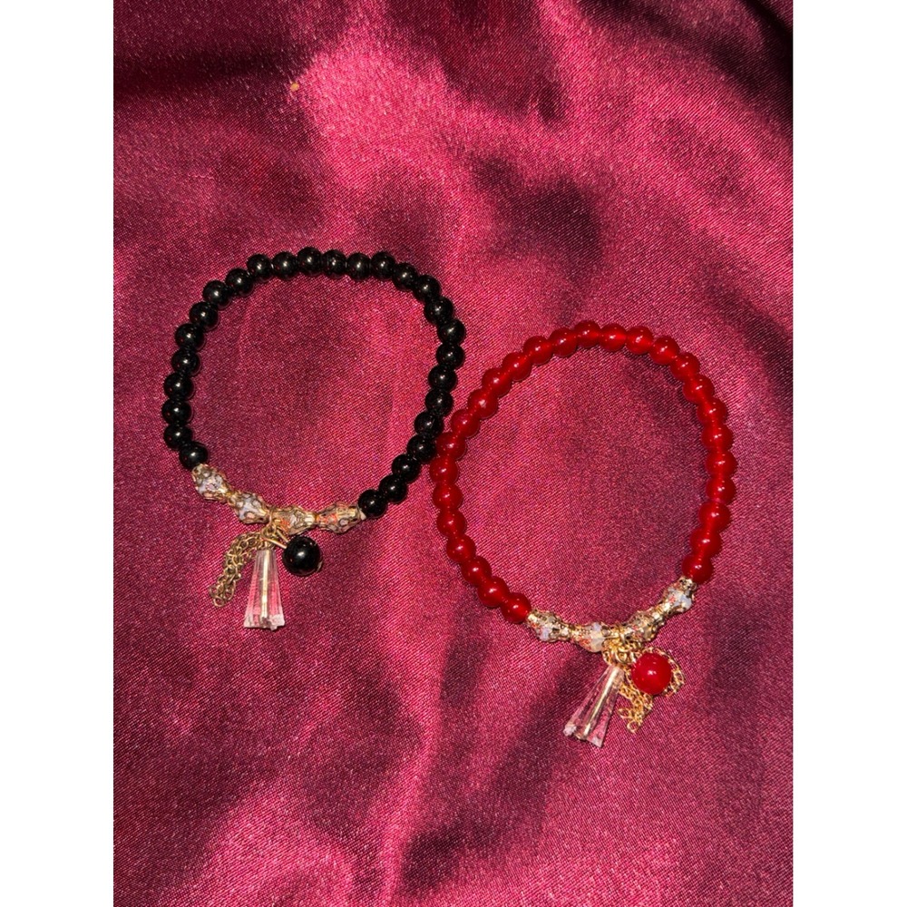 Set of 2 Beaded Stretch Bracelets Black Red Gold Tone‎ Charms Tassel Boho Style